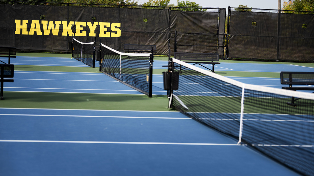 Photo of the outdoor courts at the HTRC