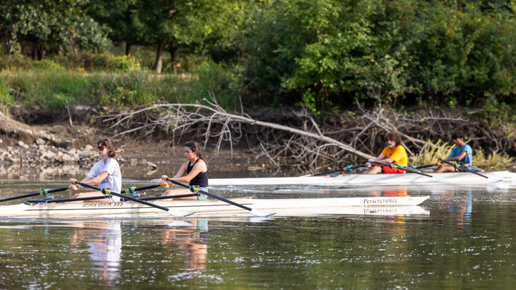 Participants in Junior rowing program.
